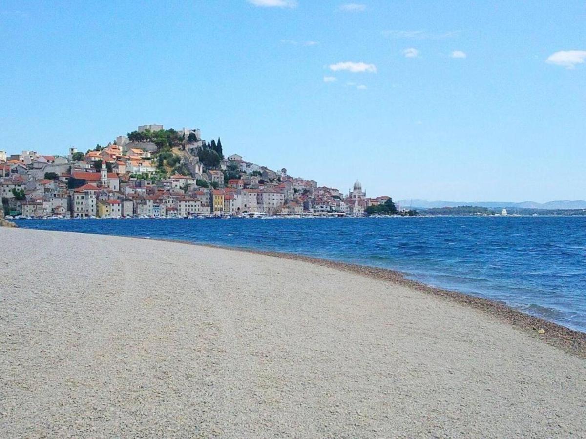 Urban Lights Hideaway - City Center Šibenik Buitenkant foto